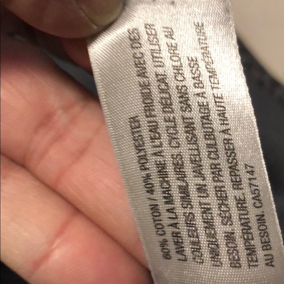 Used long sleeve shirts by G. O”mallet size L - Picture 6 of 8